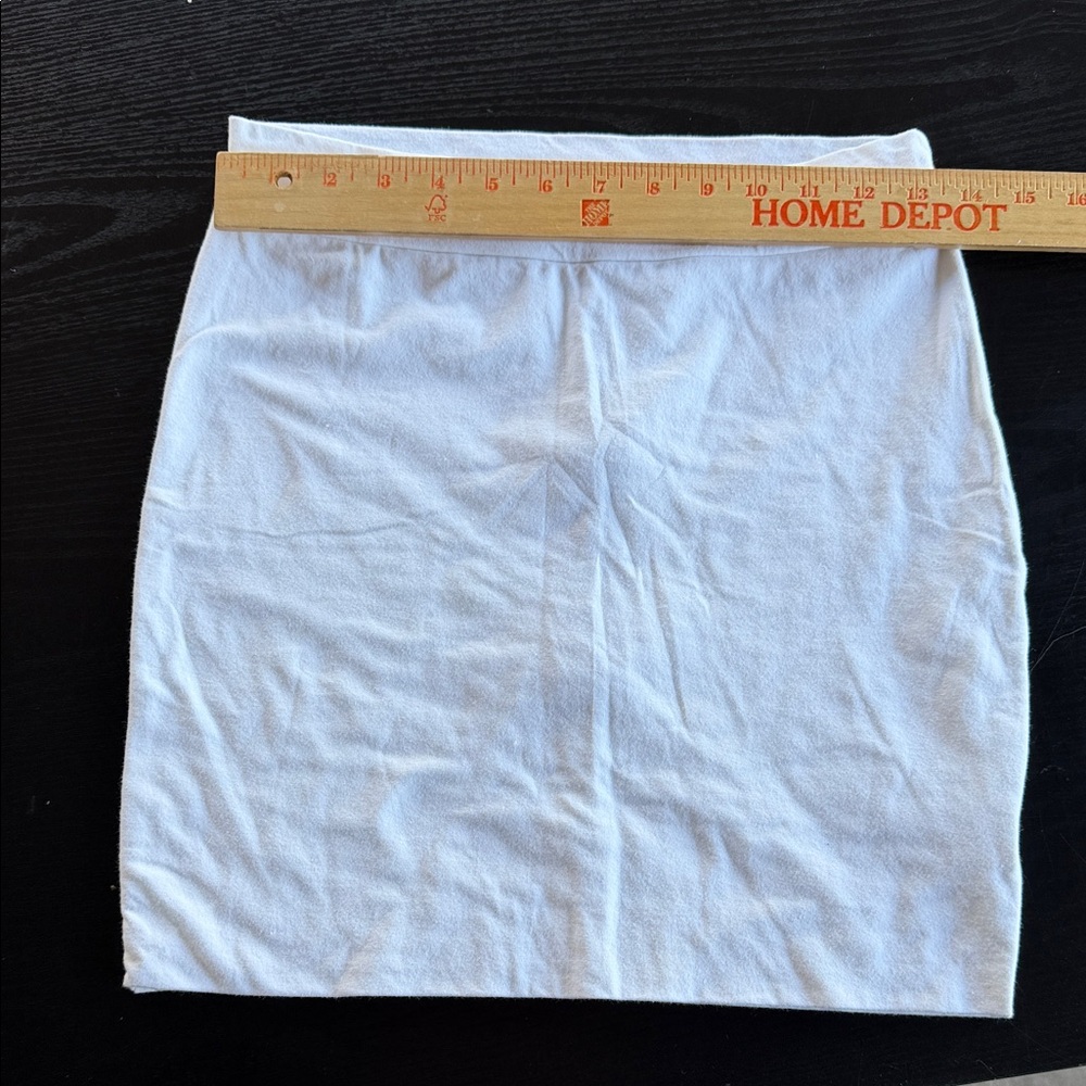 White Women's Skirt fashion nova size large